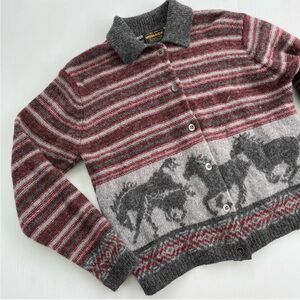 Woolrich Vintage Western Running Horses 100% Wool Cardigan Sweater size medium
